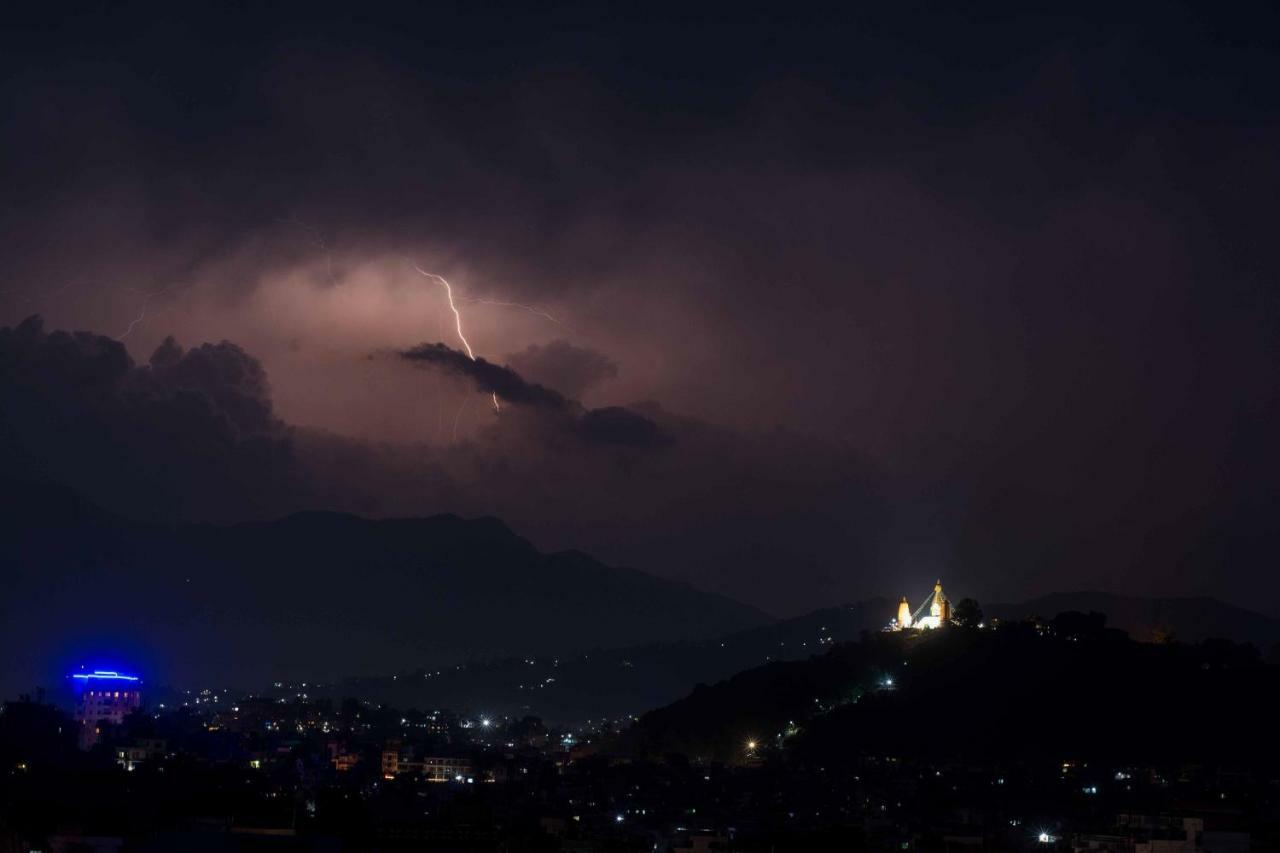 Wander Thirst Pansiyon Katmandu Dış mekan fotoğraf