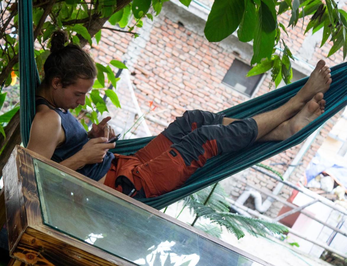 Wander Thirst Pansiyon Katmandu Dış mekan fotoğraf